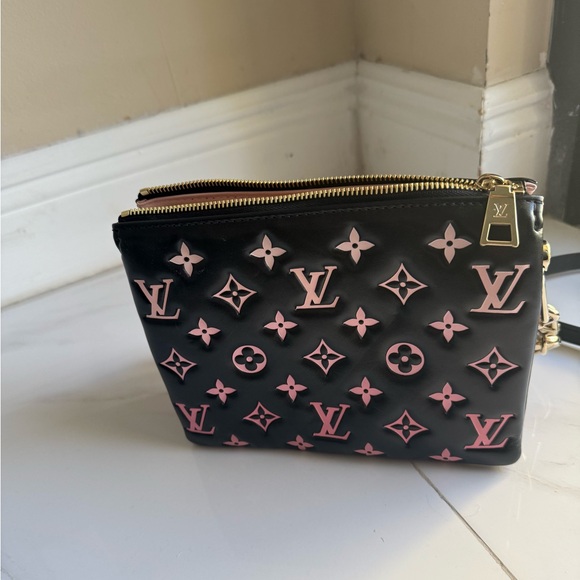 Louis Vuitton Coussin BB Black with Gold and Pink Accents - Picture 5 of 16